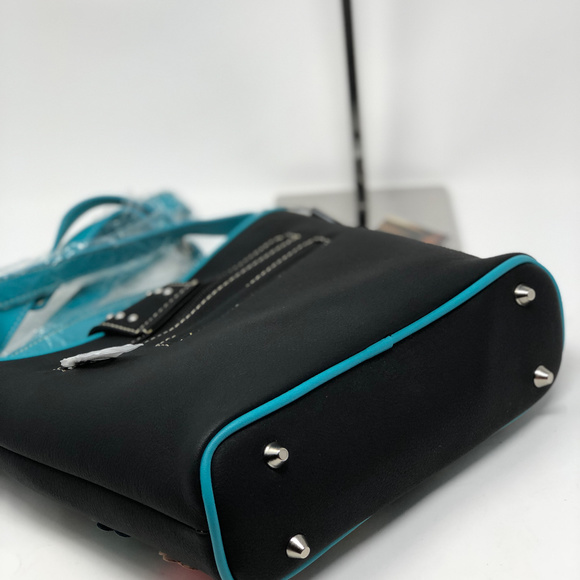 Montana West Buckle Collection Crossbody - Picture 4 of 6